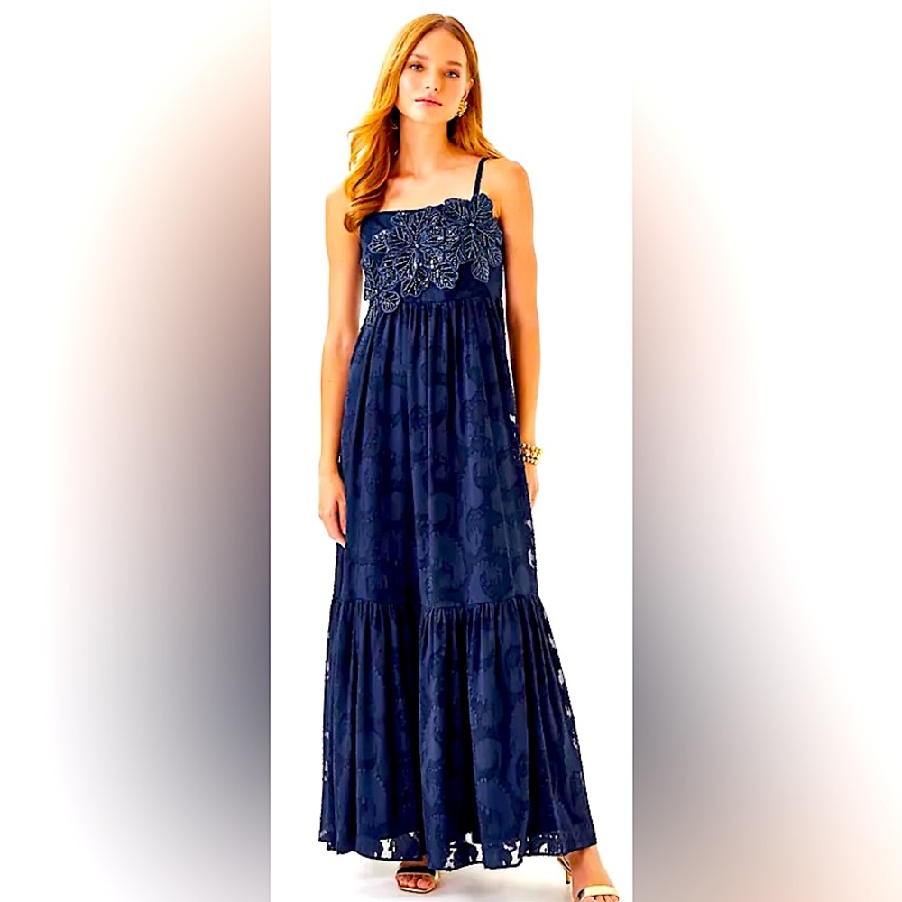 Mollylynn Clip Maxi Dress
